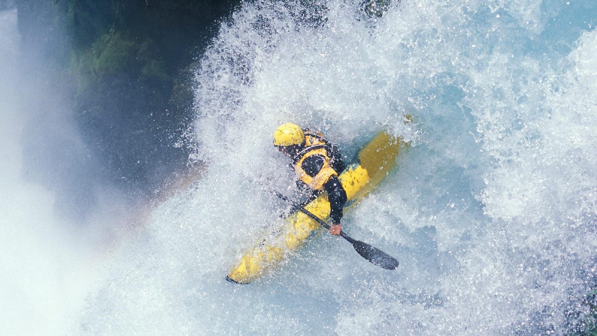 从东京到多哈，当德国战车熄火，大蟒却在另一个赛场点燃亚洲
